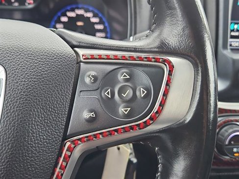 Used 2017 GMC Canyon SLE image 16