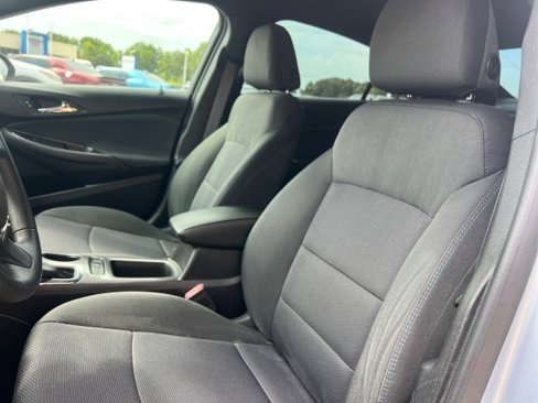 Used 2017 Chevrolet Cruze LT w/ RS Package image 17