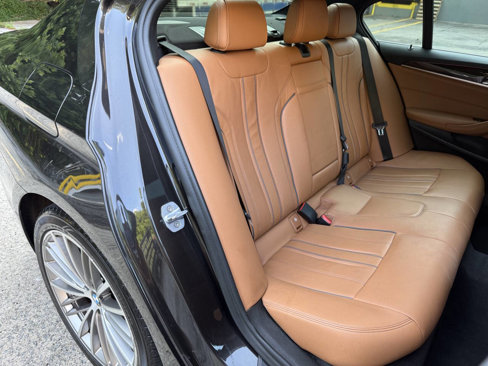 Used 2019 BMW 530i w/ Luxury Package image 15