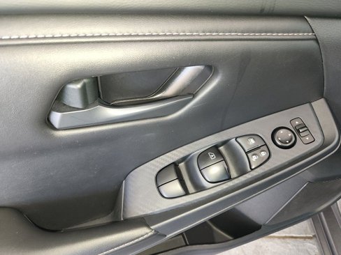 Certified 2024 Nissan Sentra S image 28