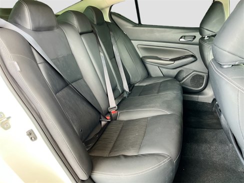 Used 2020 Nissan Altima 2.5 Platinum image 27