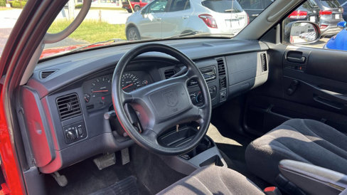 Used 2004 Dodge Dakota 2WD Regular Cab w/ Tire & Handling Group image 10