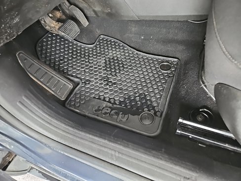 Used 2022 Jeep Renegade Latitude image 35