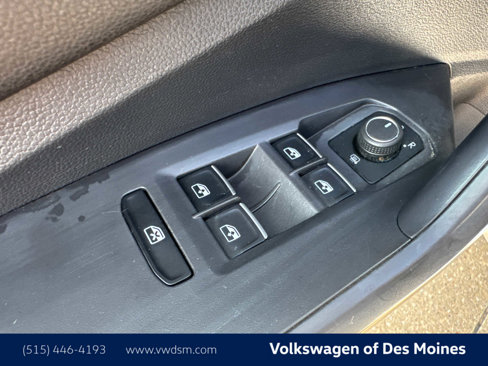 Used 2024 Volkswagen Jetta S image 23