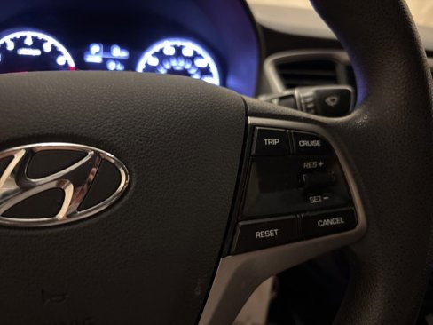Used 2020 Hyundai Accent SE image 16