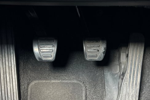 Used 2020 Chevrolet Camaro SS image 44
