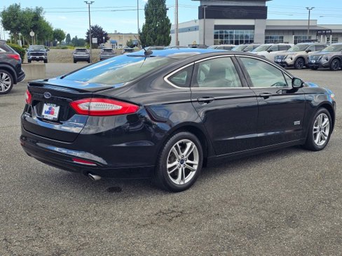 Used 2016 Ford Fusion Energi Titanium w/ Driver Assist Package image 3