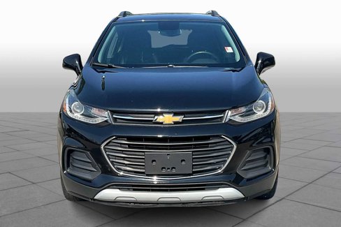 Used 2019 Chevrolet Trax LT w/ LT Convenience Package image 3