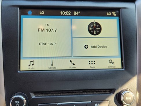 Used 2018 Ford Fusion SE w/ Fusion SE Technology Package image 22