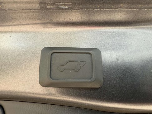 Used 2021 Toyota RAV4 XSE image 31
