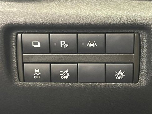 Used 2020 Nissan Versa S image 15