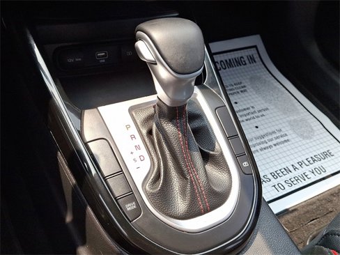 Used 2022 Kia Forte GT image 12