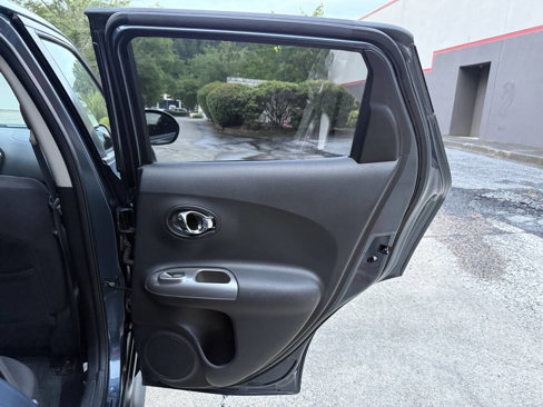 Used 2013 Nissan Juke SV image 35