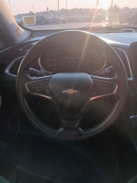 Used 2023 Chevrolet Malibu LT image 15