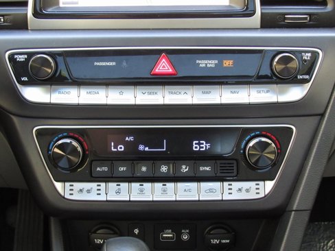 Used 2019 Hyundai Sonata Limited w/ Ultimate Package 04 image 30