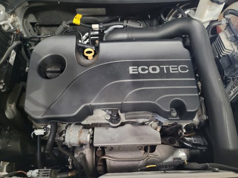 Used 2019 Chevrolet Equinox LS w/ LS Convenience Package image 30