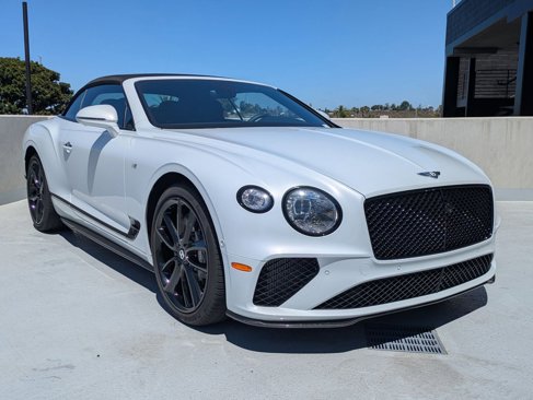 Certified 2021 Bentley Continental GT image 1