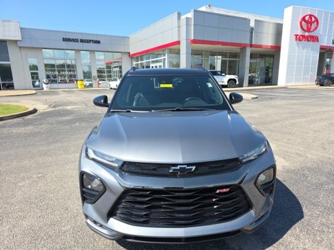 Used 2021 Chevrolet TrailBlazer RS w/ Convenience Package image 2