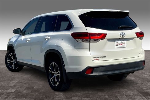 Used 2019 Toyota Highlander Plus image 13