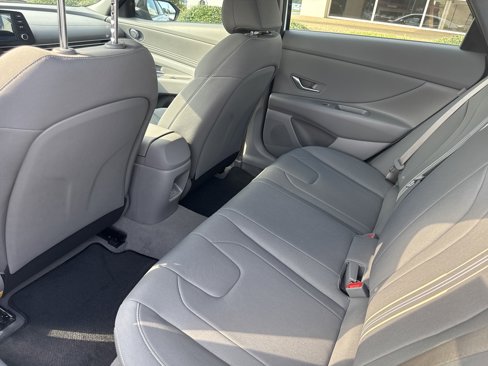 New 2025 Hyundai Elantra Sport image 13