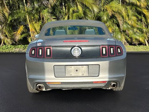 Used 2014 Ford Mustang Premium image 6