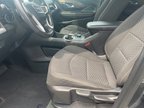 Used 2018 GMC Terrain SLE image 11