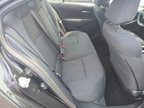 Used 2020 Toyota Corolla LE image 13