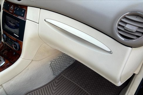 Used 2007 Mercedes-Benz CLK 550 Coupe image 18