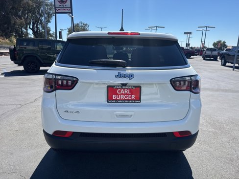 Certified 2024 Jeep Compass Sport image 6
