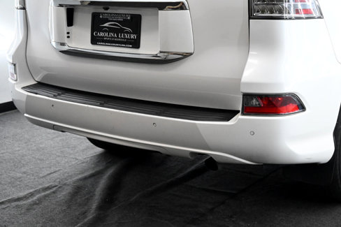 Used 2017 Lexus GX 460 Luxury w/ Preferred Accessory Package image 14