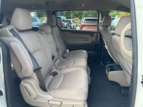 Used 2018 Honda Odyssey EX image 14
