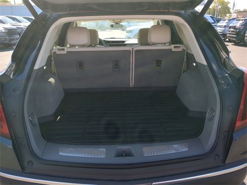 Used 2022 Cadillac XT5 Premium Luxury image 31