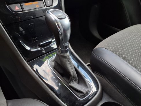 Used 2019 Buick Encore Sport Touring w/ Safety Package image 13