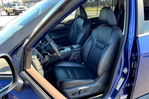 Used 2023 Nissan Rogue SV image 25