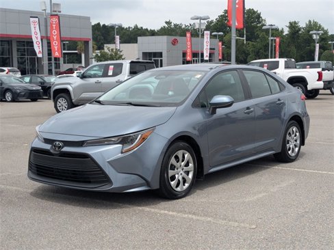 Certified 2025 Toyota Corolla LE image 7