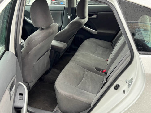 Used 2010 Toyota Prius Five image 10