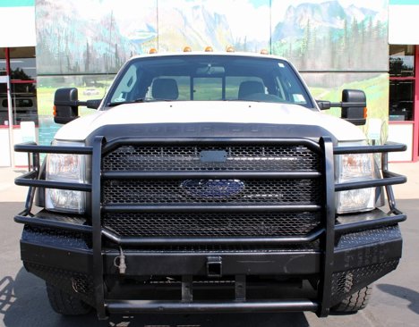 Used 2015 Ford F550 4x4 SuperCab Super Duty image 2