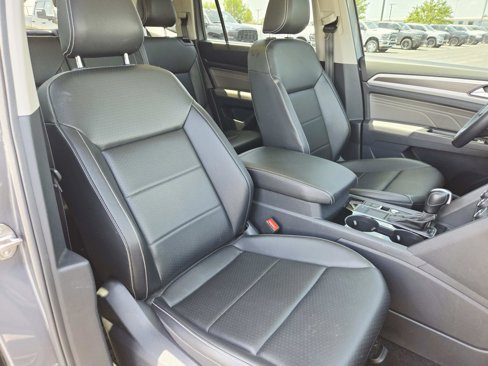 Used 2022 Volkswagen Atlas SE image 19
