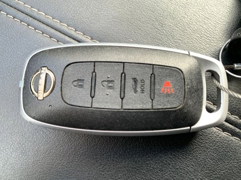 Used 2024 Nissan Sentra SV image 22