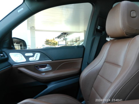 Certified 2024 Mercedes-Benz GLE 350 4MATIC image 42