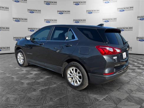 Used 2021 Chevrolet Equinox LT image 3