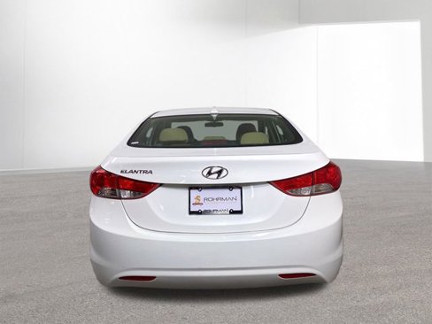 Used 2013 Hyundai Elantra GLS image 31