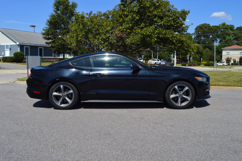 Used 2016 Ford Mustang Coupe w/ Equipment Group 051A image 7