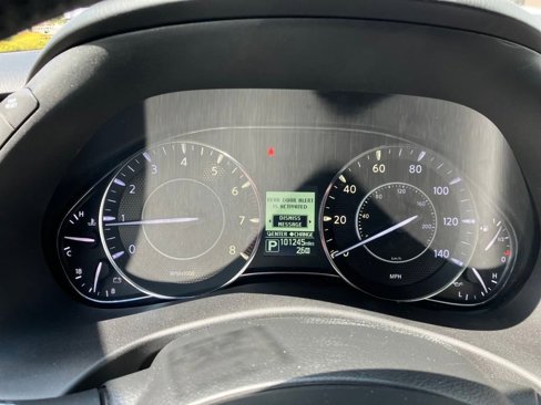 Used 2019 Nissan Armada SV image 23