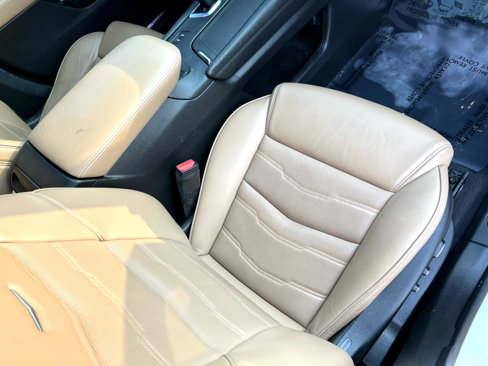 Used 2017 Cadillac XT5 Platinum w/ Driver Assist Package image 68