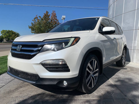 Used 2017 Honda Pilot Touring image 3