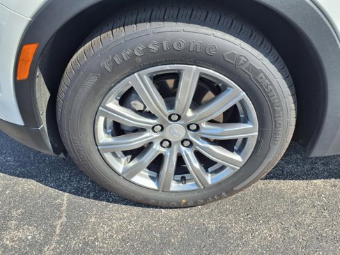 Used 2020 Cadillac XT4 Premium Luxury w/ Cold Weather Package image 26