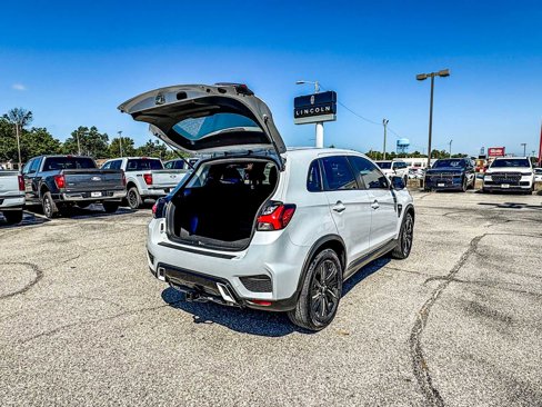 Used 2022 Mitsubishi Outlander Sport Black Edition image 16