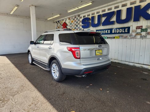 Used 2014 Ford Explorer XLT w/ Equipment Group 202A image 5
