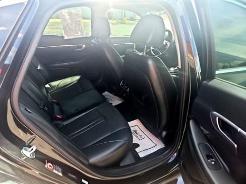 Used 2020 Hyundai Sonata SEL w/ Premium Package image 12